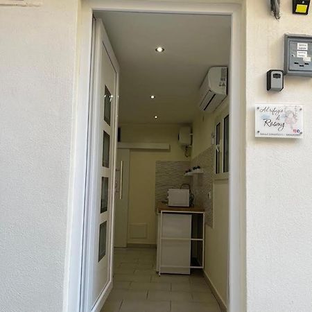Apartament Al Rifugio Di Rosmy Bari Zewnętrze zdjęcie